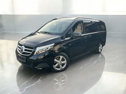 Schwarz Gebraucht 2017 Mercedes V250 Avantgarde Van / Kleinbus | 39.999 € (Etwas zu teuer)