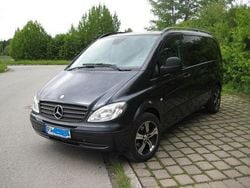Schwarz Gebraucht 2007 Mercedes Vito Van / Kleinbus | 9.990 € (Teuer)