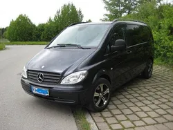 Schwarz Gebraucht 2007 Mercedes Vito Van / Kleinbus | 10.450 € (Teuer)