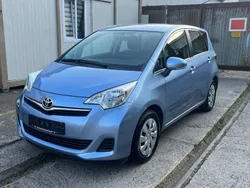 Blau Gebraucht 2011 Toyota Verso-S Life Van / Kleinbus | 5.990 € (Guter Preis)