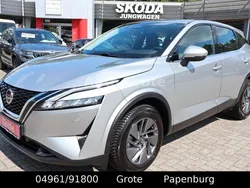 Silber Gebraucht 2022 Nissan Qashqai Acenta SUV | 23.990 € (Fairer Preis)