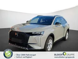 Seidengrau Gebraucht 2023 DS Automobiles DS7 Crossback Opera SUV | 33.490 € (Fairer Preis)