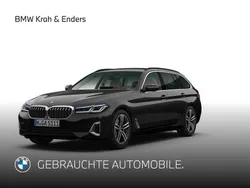 Schwarz Gebraucht 2021 BMW 530 Luxury Line Kombi | 35.858 € (Etwas zu teuer)