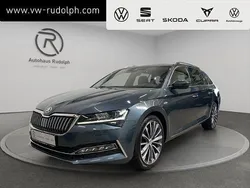 Quarzgrau metallic Gebraucht 2019 Skoda Superb LAURIN & KLEMENT Kombi | 30.649 € (Fairer Preis)