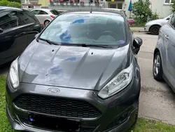 Grau Gebraucht 2016 Ford Fiesta ST-Line Kleinwagen | 7.500 € (Guter Preis)