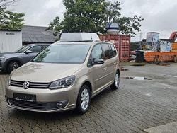 Beige Gebraucht 2011 VW Touran Style Van / Kleinbus | 7.400 € (Fairer Preis)