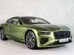 Grün Neu 2025 Bentley Continental Limousine | 329.900 €
