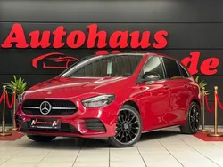 Rot Gebraucht 2020 Mercedes B250e AMG line Van / Kleinbus | 28.490 € (Fairer Preis)