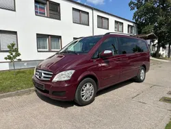 Rot Gebraucht 2011 Mercedes Viano Van / Kleinbus | 12.900 € (Fairer Preis)