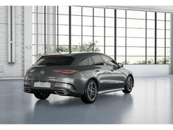 Grau Gebraucht 2024 Mercedes CLA220 AMG Limousine | 36.880 € (Fairer Preis)