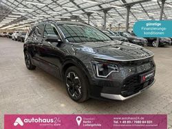 Grau Gebraucht 2023 Kia e-Niro Spirit SUV | 30.990 € (Etwas zu teuer)