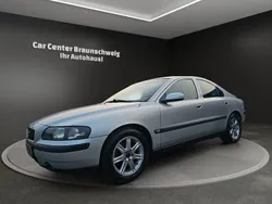 Silber Gebraucht 2003 Volvo S60 Comfort Limousine | 3.999 € (Fairer Preis)