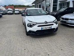 Weiß Gebraucht 2021 Citroën C4 Shine Limousine | 12.900 €