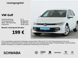 Weiß Gebraucht 2024 VW Golf VIII Life Limousine | 23.390 € (Guter Preis)