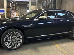 Schwarz Neu 2025 Bentley Flying Spur Mulliner Limousine | 399.999 €