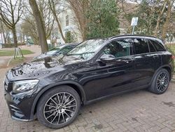 Schwarz Gebraucht 2018 Mercedes GLC250 SUV | 29.999 € (Fairer Preis)