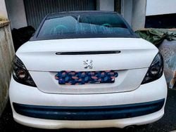 Weiß Gebraucht 2009 Peugeot 207 CC Cabrio | 1.600 € (Guter Preis)