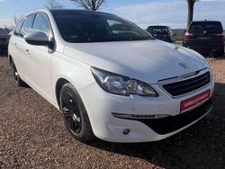 Weiß Gebraucht 2016 Peugeot 308 Kombi | 5.190 € (Fairer Preis)