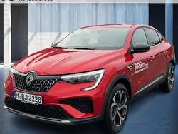 Dezirrot metallic Gebraucht 2024 Renault Arkana Techno SUV | 32.500 € (Teuer)