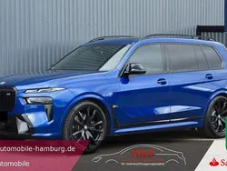 Marina bay blau Gebraucht 2023 BMW X7 M Sport SUV | 96.000 € (Guter Preis)
