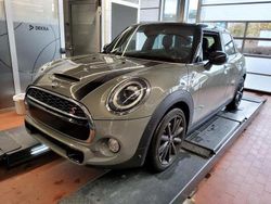 Grau Gebraucht 2019 Mini Cooper S Kleinwagen | 19.950 € (Etwas zu teuer)