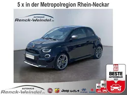 Schwarz Gebraucht 2023 Abarth 500e Kleinwagen | 27.689 € (Etwas zu teuer)