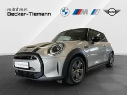 Grau Gebraucht 2022 Mini Cooper SE Essential Kleinwagen | 15.996 € (Guter Preis)