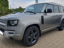 Grau Gebraucht 2022 Land Rover Defender SUV | 63.900 € (Fairer Preis)
