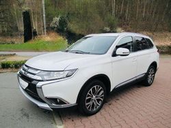 Weiß Gebraucht 2018 Mitsubishi Outlander Active SUV | 17.250 € (Fairer Preis)