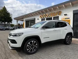 Weiß Gebraucht 2022 Jeep Compass Limited SUV | 24.985 € (Fairer Preis)