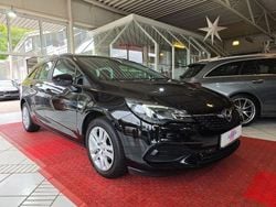 Schwarz Gebraucht 2022 Opel Astra Edition Kombi | 13.900 € (Guter Preis)
