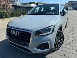 Grau Gebraucht 2021 Audi Q2 Sport SUV | 19.980 €