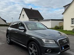Grau Gebraucht 2016 Audi Q5 S-Line SUV | 16.890 € (Fairer Preis)
