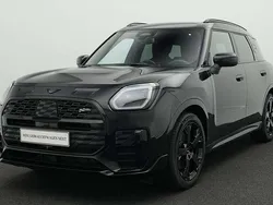 Schwarz Gebraucht 2024 Mini John Cooper Works Countryman SUV | 44.631 € (Guter Preis)