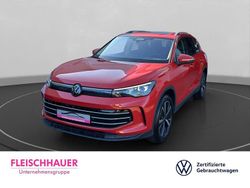 Rot Gebraucht 2024 VW Tiguan Elegance SUV | 48.880 € (Teuer)