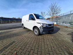 Weiß Gebraucht 2019 VW Transporter Van | 15.999 €