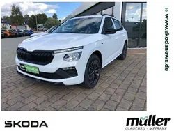 Weiß (moonweiss metallic) Neu 2025 Skoda Kamiq Tour SUV | 36.360 €