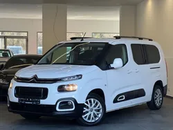 Weiß Gebraucht 2019 Citroën Berlingo Feel Van / Kleinbus | 12.990 € (Etwas zu teuer)