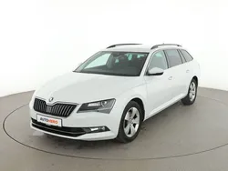Weiß Gebraucht 2016 Skoda Superb Ambition Kombi | 18.240 € (Fairer Preis)