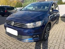 Blau Gebraucht 2019 VW Touran Join Van / Kleinbus | 17.200 € (Superpreis)