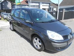 Grau Gebraucht 2007 Renault Scénic II Exception Van / Kleinbus | 1.798 € (Guter Preis)