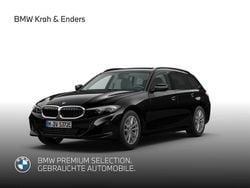 Schwarz Gebraucht 2022 BMW 320e Shadowline Kombi | 25.940 € (Guter Preis)