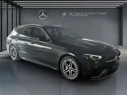 Grau Gebraucht 2024 Mercedes C300 AMG Limousine | 44.759 € (Fairer Preis)