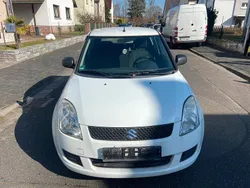 Weiß Gebraucht 2008 Suzuki Swift Kleinwagen | 2.800 €