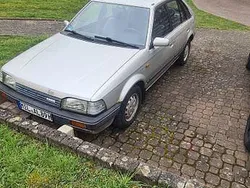 Silber Gebraucht 1989 Mazda 323 Limousine | 3.000 €