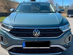 Blau Gebraucht 2023 VW T-Roc Life SUV | 22.650 € (Superpreis)