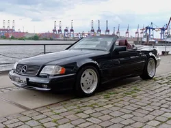 Schwarz Gebraucht 1993 Mercedes SL500 AMG Cabrio | 69.900 €