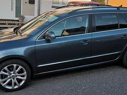 Grau Gebraucht 2015 Skoda Superb Best of Kombi | 12.100 € (Guter Preis)