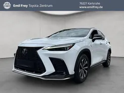 Weiß Gebraucht 2022 Lexus NX350h F Sport SUV | 45.970 €