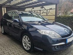 Blau Gebraucht 2009 Renault Laguna GrandTour Kombi | 3.650 € (Guter Preis)